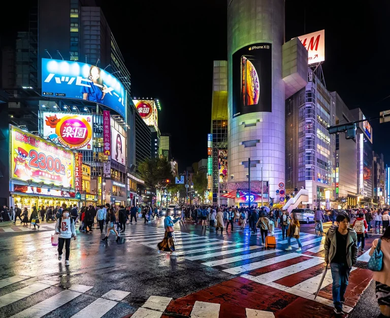 10 lugares que no te puedes perder en Tokio